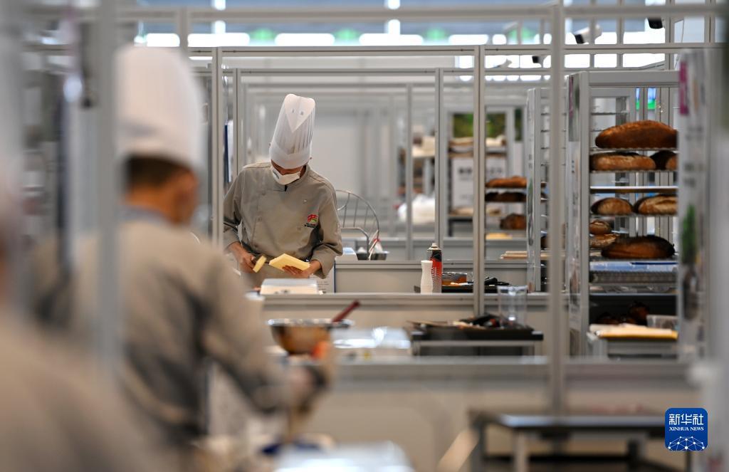 奔驰宝马游戏机下载